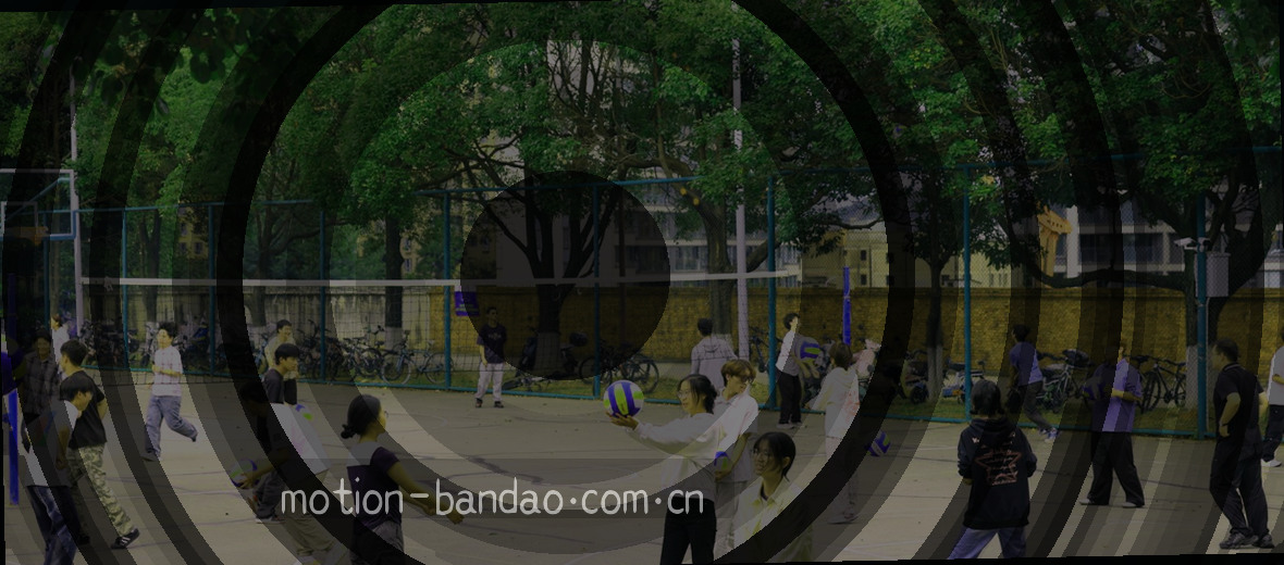 蓝布围裙前 揉面声渐起